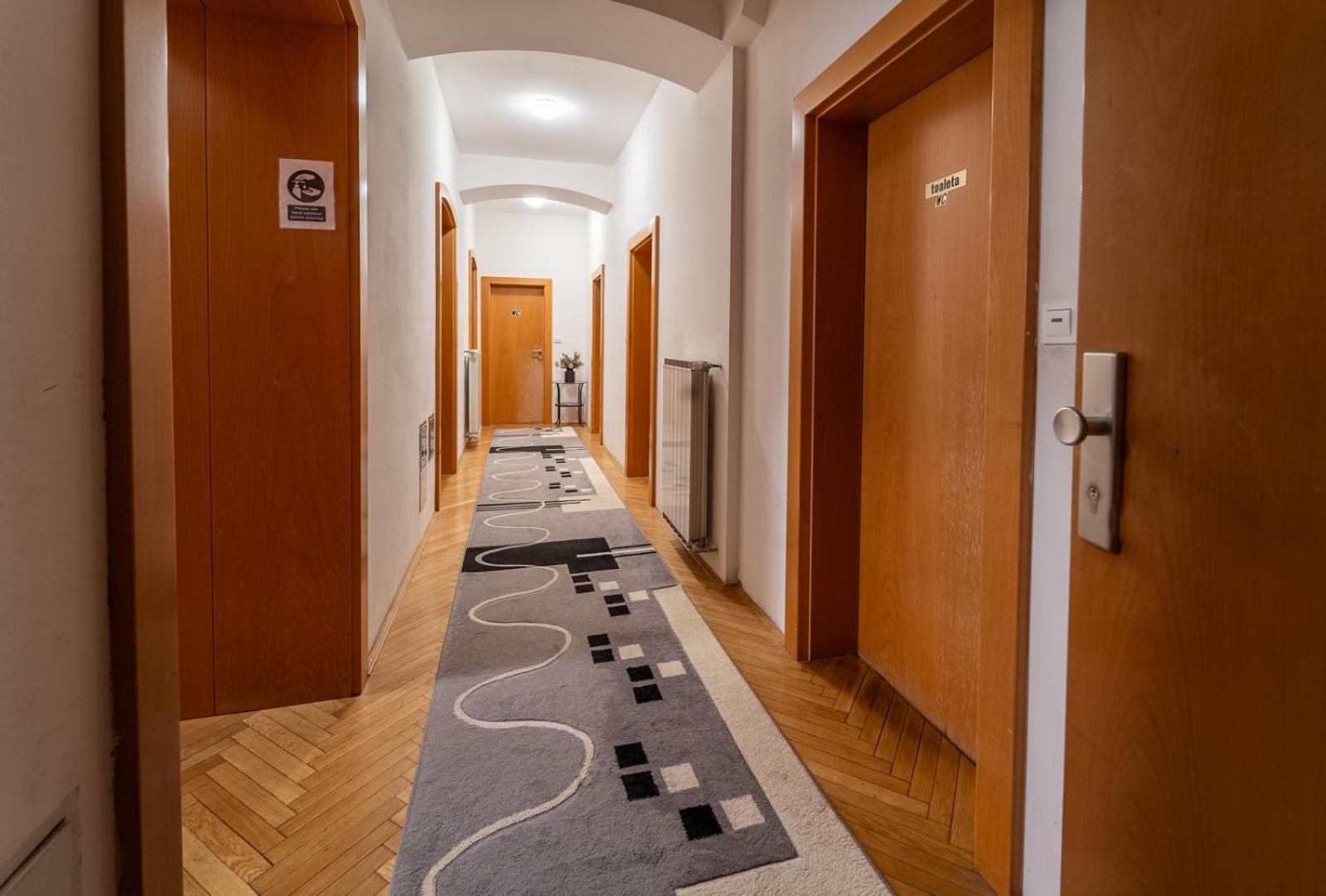 Anna House Ξενοδοχείο Μαριμπόρ Εξωτερικό φωτογραφία